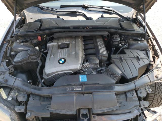 Photo 11 from auction – 2006 BMW 325 I with VIN WBAVB13596KX42646