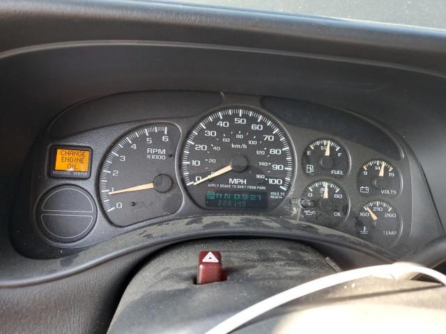 Photo 9 from auction – 2001 CHEVROLET SILVERADO with VIN 1GCEC14WX1Z280461