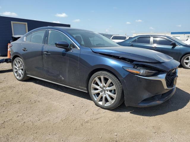 Photo 4 from auction – 2020 MAZDA 3 PREMIUM with VIN 3MZBPBEM5LM118622