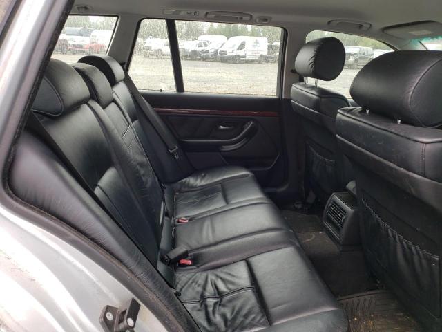 Photo 10 from auction – 2000 BMW 528 IT AUT with VIN WBADP6341YBV64316