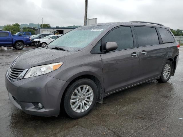 Photo 1 from auction – 2012 TOYOTA SIENNA XLE with VIN 5TDYK3DC6CS238312