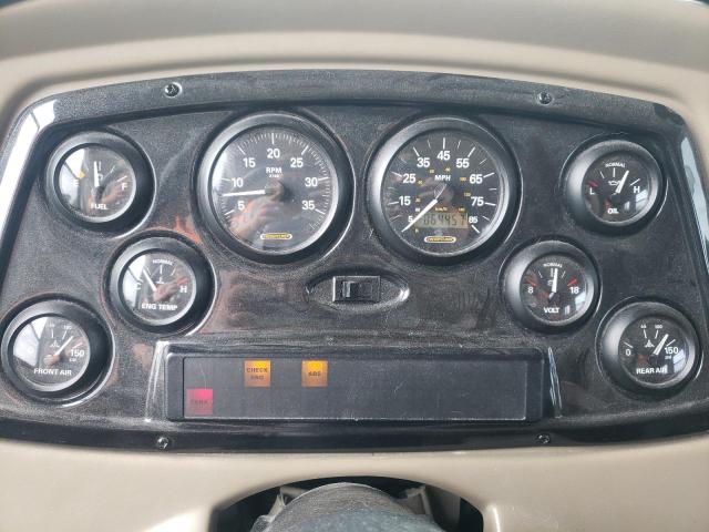Photo 8 from auction – 2004 FREIGHTLINER CHASSIS X with VIN 4UZAAHBV84CN08970