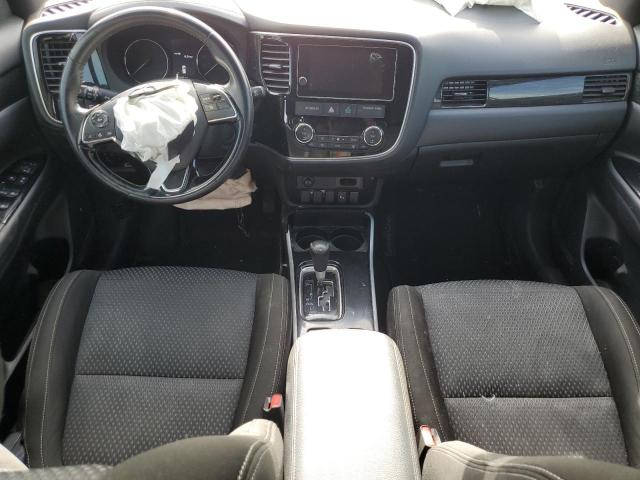 Photo 8 from auction – 2018 MITSUBISHI OUTLANDER with VIN JA4AZ3A36JZ022712