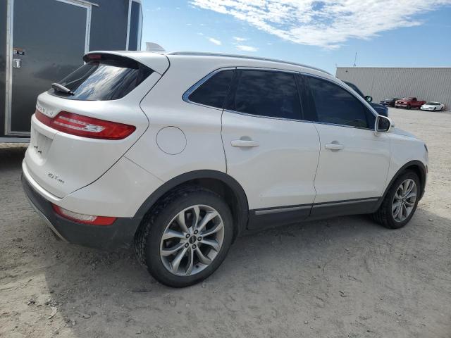 Photo 3 from auction – 2017 LINCOLN MKC SELECT with VIN 5LMCJ2D91HUL51446
