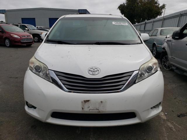 Photo 5 from auction – 2012 TOYOTA SIENNA XLE with VIN 5TDDK3DC1CS040834