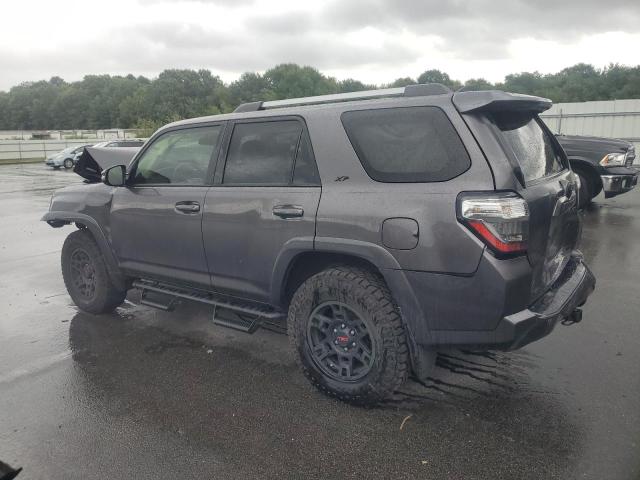 Photo 2 from auction – 2019 TOYOTA 4RUNNER SR with VIN JTEZU5JR5K5196332