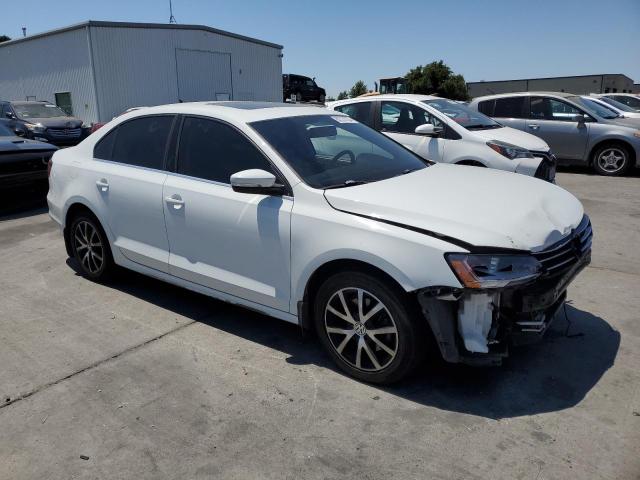 Photo 4 from auction – 2017 VOLKSWAGEN JETTA SE with VIN 3VWDB7AJ0HM343912