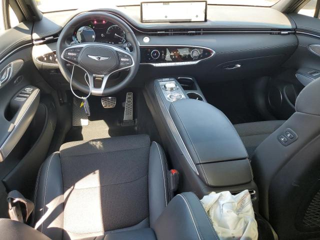 Photo 8 from auction – 2023 GENESIS GV70 BASE with VIN KMUMADTB1PU101552