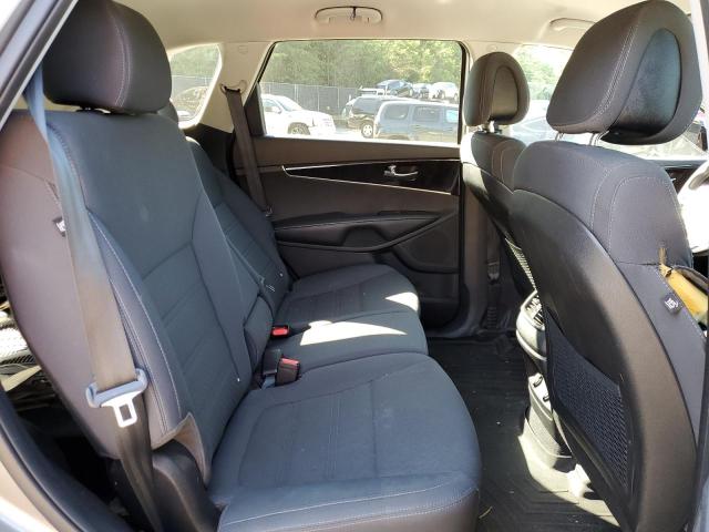 Photo 11 from auction – 2016 KIA SORENTO LX with VIN 5XYPGDA37GG023404