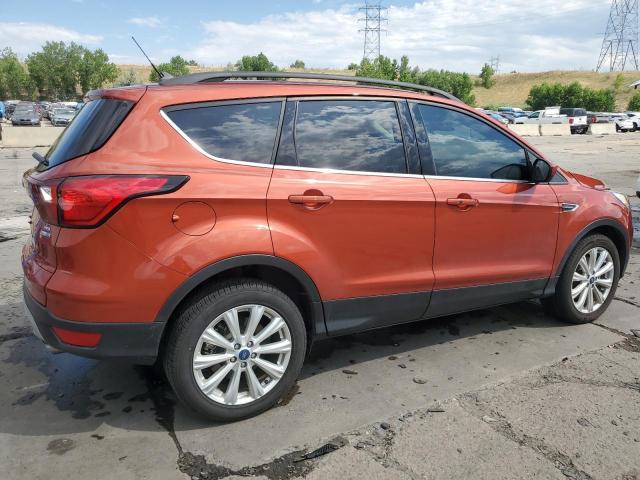Photo 3 from auction – 2019 FORD ESCAPE SEL with VIN 1FMCU9HD2KUB78724