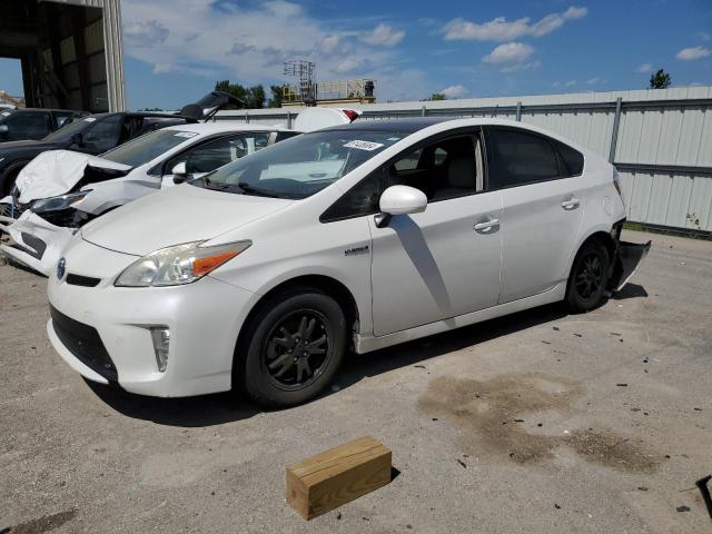 TOYOTA PRIUS 2013 مع رقم تعريف المركبة JTDKN3DU2D5637313 - صورة من المزاد