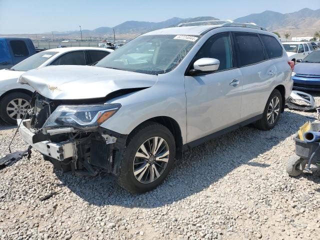 NISSAN PATHFINDER 2017 with VIN 5N1DR2MM7HC601685 - Photo from auction