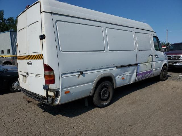 Photo 3 from auction – 2005 DODGE SPRINTER 2 with VIN WD0PD744655781438