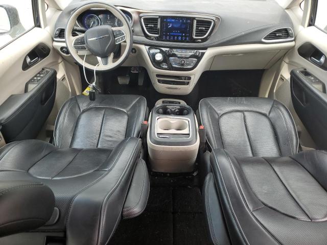 Photo 8 from auction – 2017 CHRYSLER PACIFICA L with VIN 2C4RC1GG7HR703281