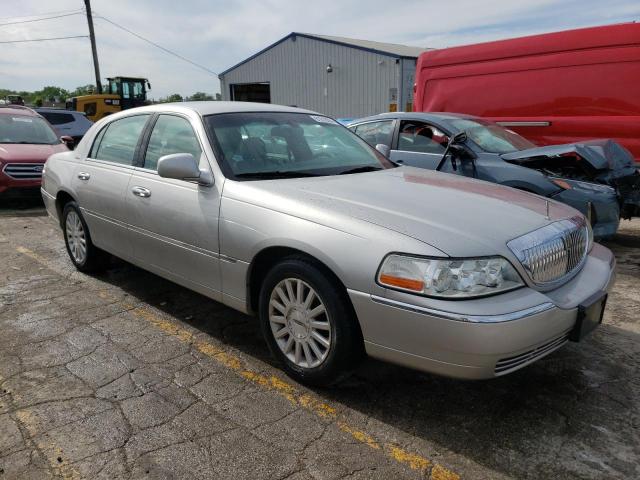 Photo 4 from auction – 2003 LINCOLN TOWN CAR E with VIN 1LNHM81W13Y700894