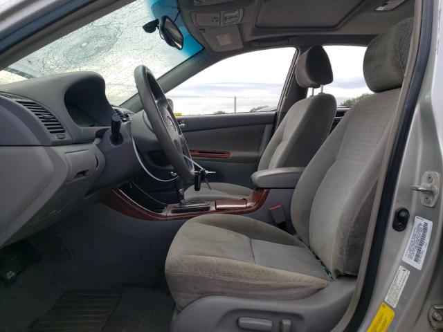 Photo 7 from auction – 2002 TOYOTA CAMRY LE with VIN 4T1BE30K12U551414