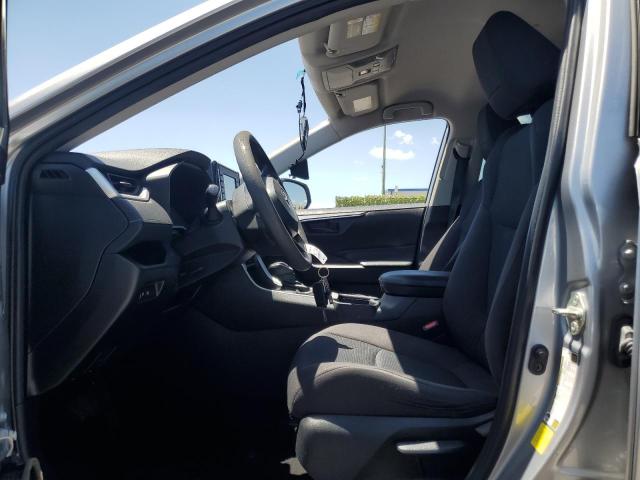 Photo 7 from auction – 2020 TOYOTA RAV4 LE with VIN 2T3H1RFVXLC070923