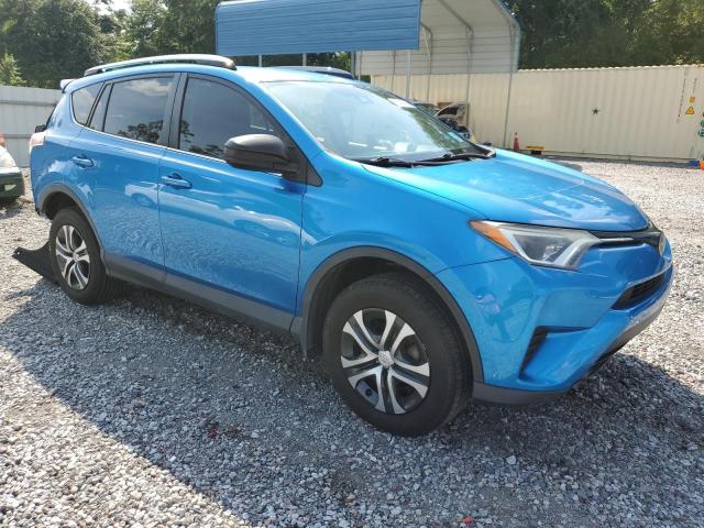 Photo 4 from auction – 2017 TOYOTA RAV4 LE with VIN JTMZFREV0HJ105707