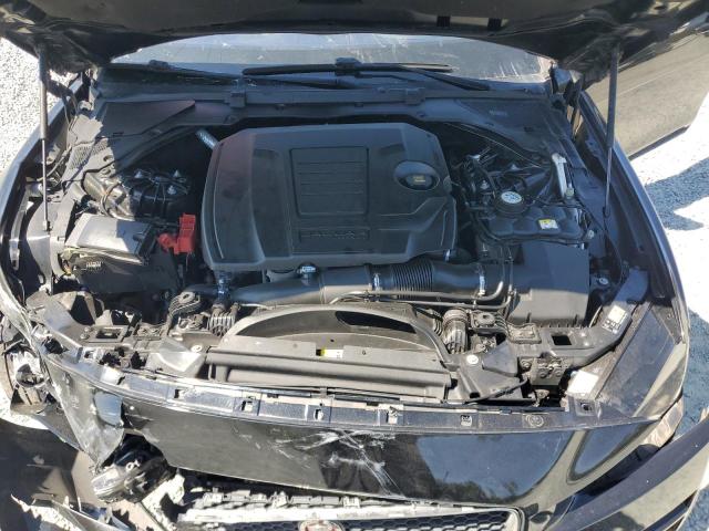 Photo 11 from auction – 2018 JAGUAR XE with VIN SAJAR4FX7JCP39180