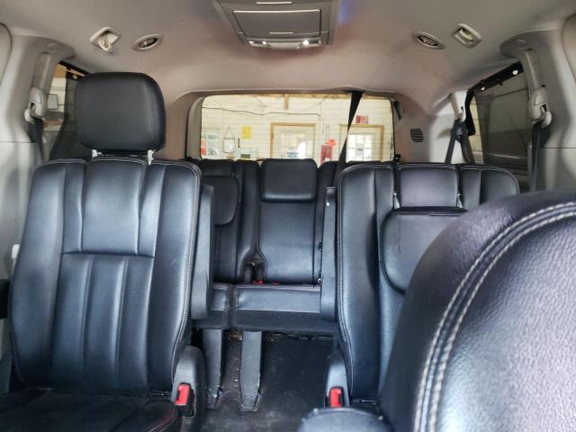 Photo 10 from auction – 2015 CHRYSLER TOWN & COU with VIN 2C4RC1CG0FR574254