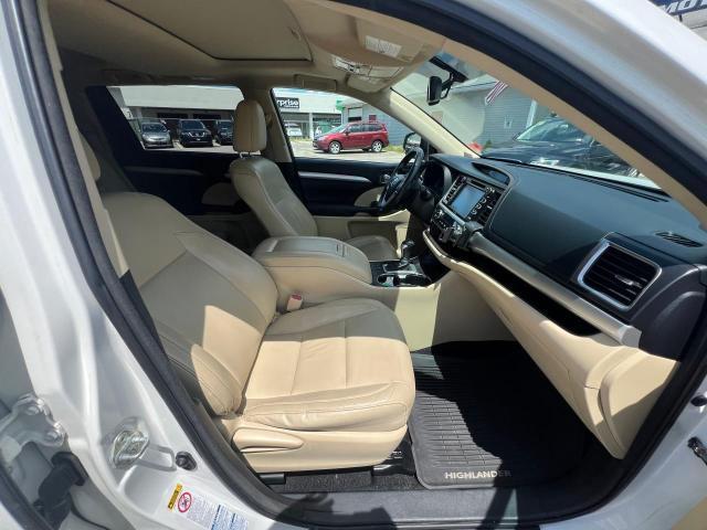 Photo 5 from auction – 2015 TOYOTA HIGHLANDER with VIN 5TDJKRFH0FS095407