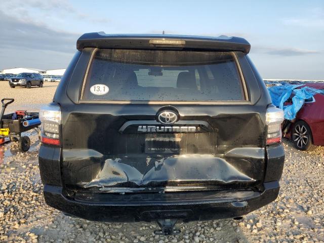 Photo 6 from auction – 2018 TOYOTA 4RUNNER SR with VIN JTEZU5JR7J5180972