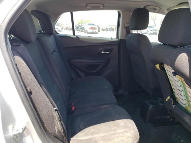 Photo 11 from auction – 2018 CHEVROLET TRAX LS with VIN 3GNCJKSB3JL407536