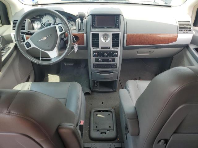 Photo 8 from auction – 2008 CHRYSLER TOWN & COU with VIN 2A8HR54P08R836754