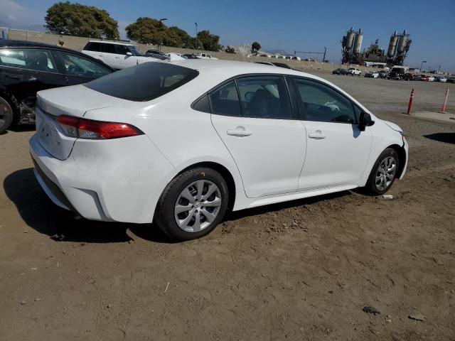 Photo 3 from auction – 2022 TOYOTA COROLLA LE with VIN 5YFEPMAE0NP347330