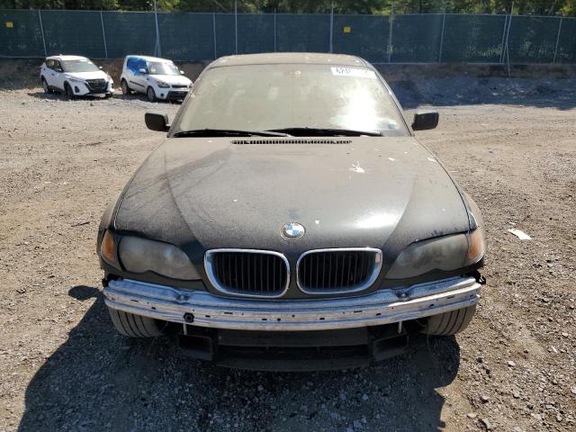 Photo 5 from auction – 2003 BMW 325 I with VIN WBAET37493NJ36204