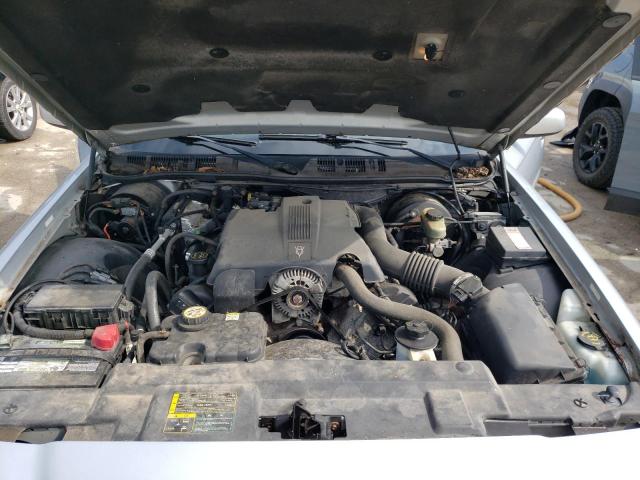Photo 11 from auction – 2003 FORD CROWN VICT with VIN 2FAFP74W33X141475