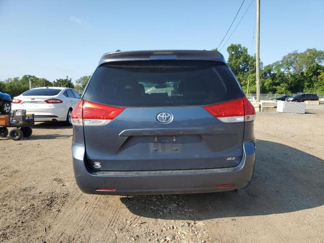 Photo 6 from auction – 2014 TOYOTA SIENNA XLE with VIN 5TDYK3DC2ES442365