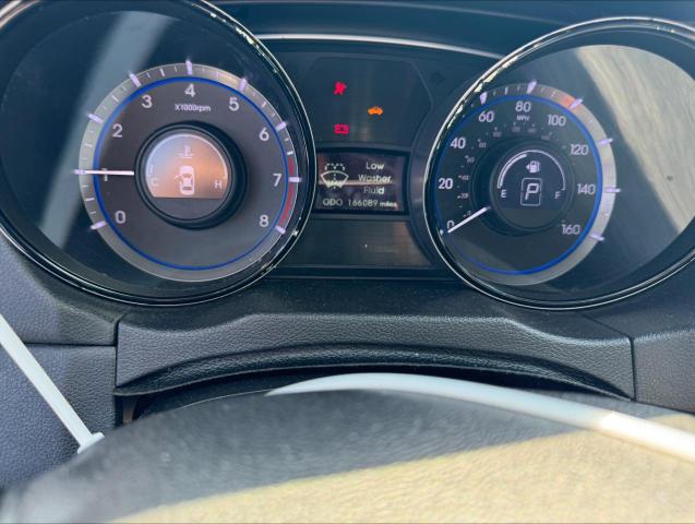 Photo 9 from auction – 2013 HYUNDAI SONATA SE with VIN 5NPEC4AB8DH645752