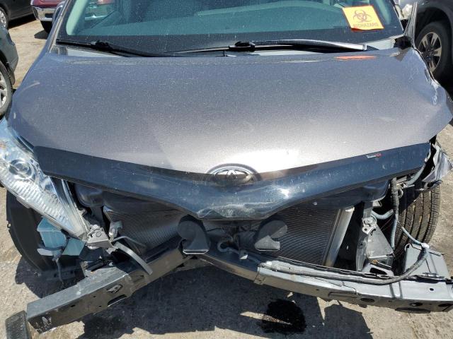 Photo 12 from auction – 2016 TOYOTA SIENNA XLE with VIN 5TDYK3DC5GS701840