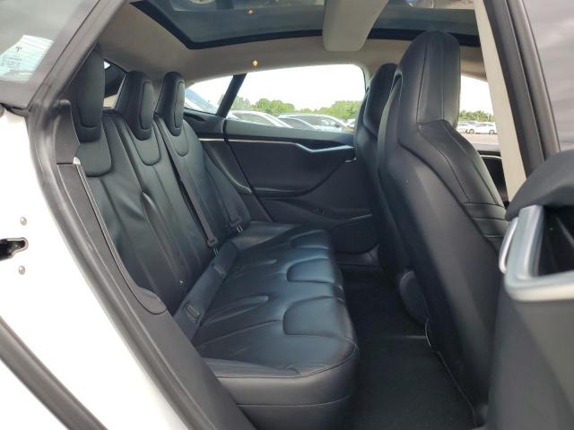 Photo 10 from auction – 2016 TESLA MODEL S with VIN 5YJSA1E26GF135341