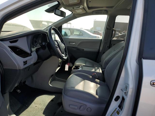 Photo 7 from auction – 2020 TOYOTA SIENNA XLE with VIN 5TDYZ3DC6LS034265