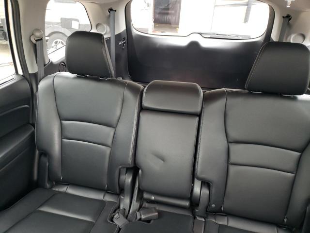 Photo 10 from auction – 2018 HONDA PILOT TOUR with VIN 5FNYF6H90JB038578