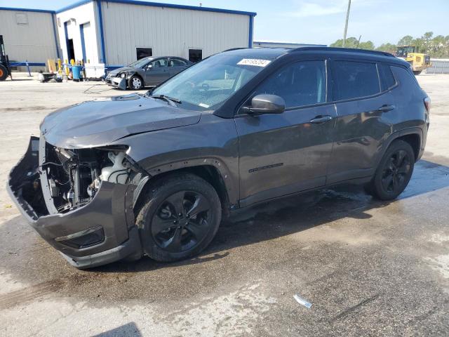 JEEP COMPASS LA 2019 with VIN 3C4NJCBB8KT692243 - Photo from auction