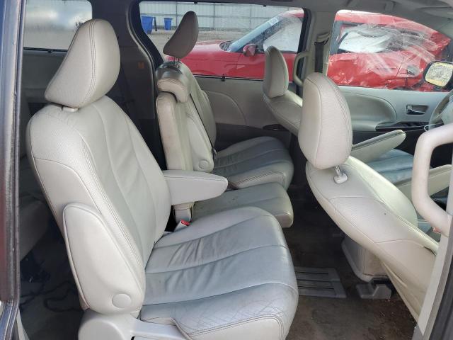 Photo 11 from auction – 2012 TOYOTA SIENNA XLE with VIN 5TDYK3DC5CS264173