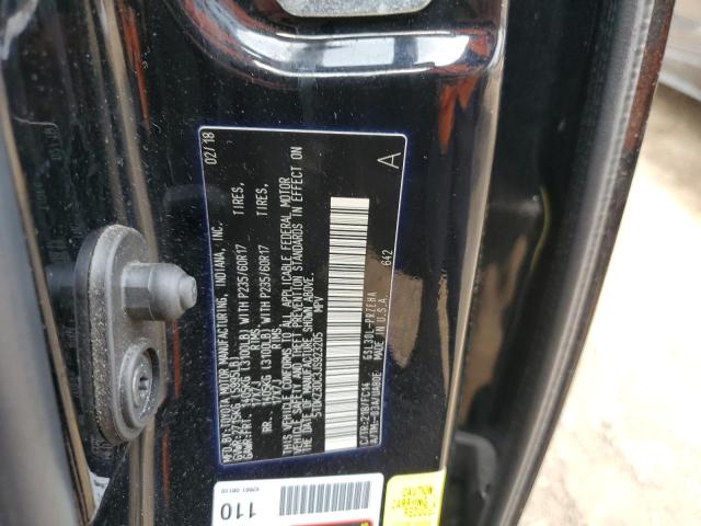 Photo 14 from auction – 2018 TOYOTA SIENNA LE with VIN 5TDKZ3DC3JS923205