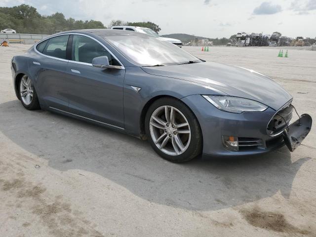 Photo 4 from auction – 2014 TESLA MODEL S with VIN 5YJSA1H12EFP37296