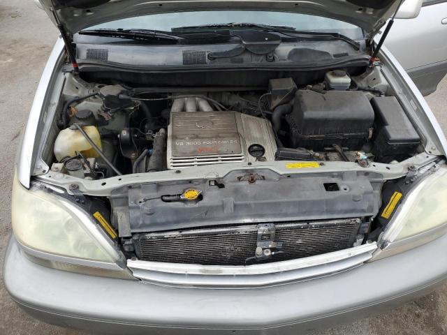 Photo 12 from auction – 2002 LEXUS RX 300 with VIN JTJHF10U620238364