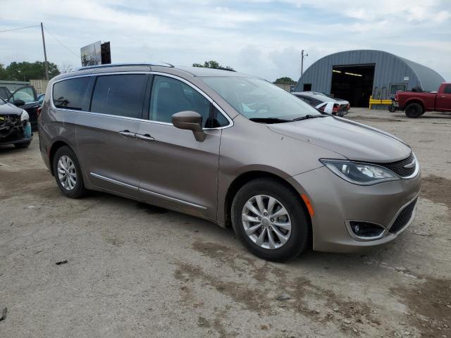 Photo 4 from auction – 2018 CHRYSLER PACIFICA T with VIN 2C4RC1BG1JR153914
