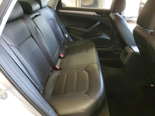 Photo 10 from auction – 2015 VOLKSWAGEN PASSAT S with VIN 1VWAS7A37FC019634