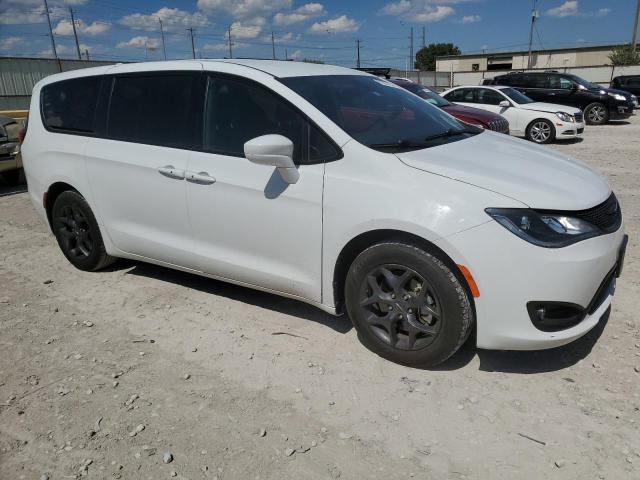 Photo 4 from auction – 2019 CHRYSLER PACIFICA T with VIN 2C4RC1FG4KR574165