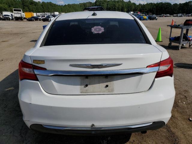 Photo 6 from auction – 2014 CHRYSLER 200 LX with VIN 1C3CCBAB0EN124297