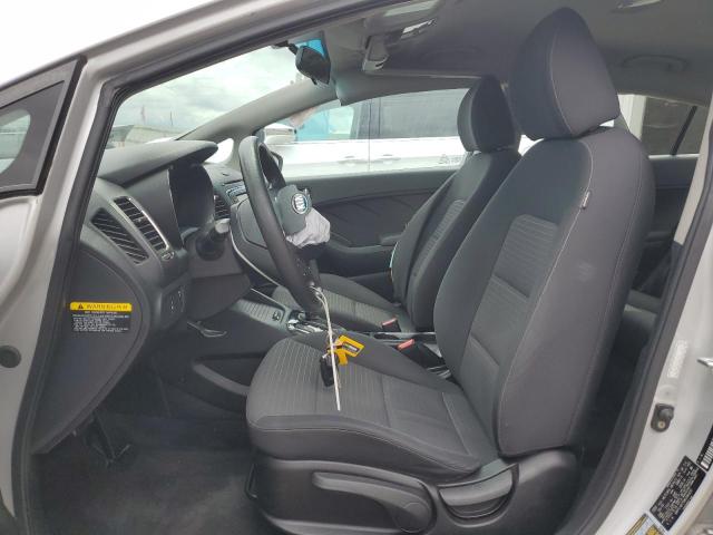 Photo 7 from auction – 2017 KIA FORTE LX with VIN 3KPFL4A73HE006320