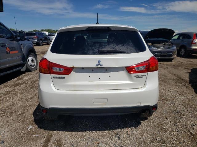 Photo 6 from auction – 2015 MITSUBISHI OUTLANDER with VIN 4A4AP4AUXFE015991