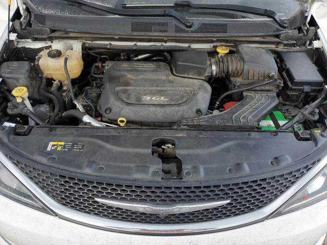 Photo 12 from auction – 2017 CHRYSLER PACIFICA L with VIN 2C4RC1GG3HR528947
