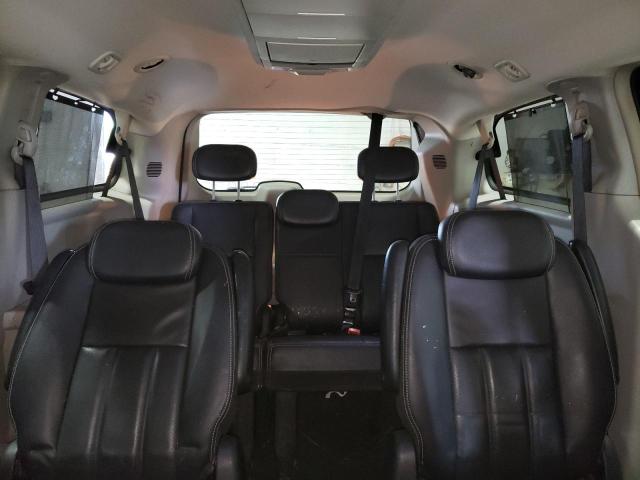 Photo 10 from auction – 2010 CHRYSLER TOWN & COU with VIN 2A4RR8D18AR387607